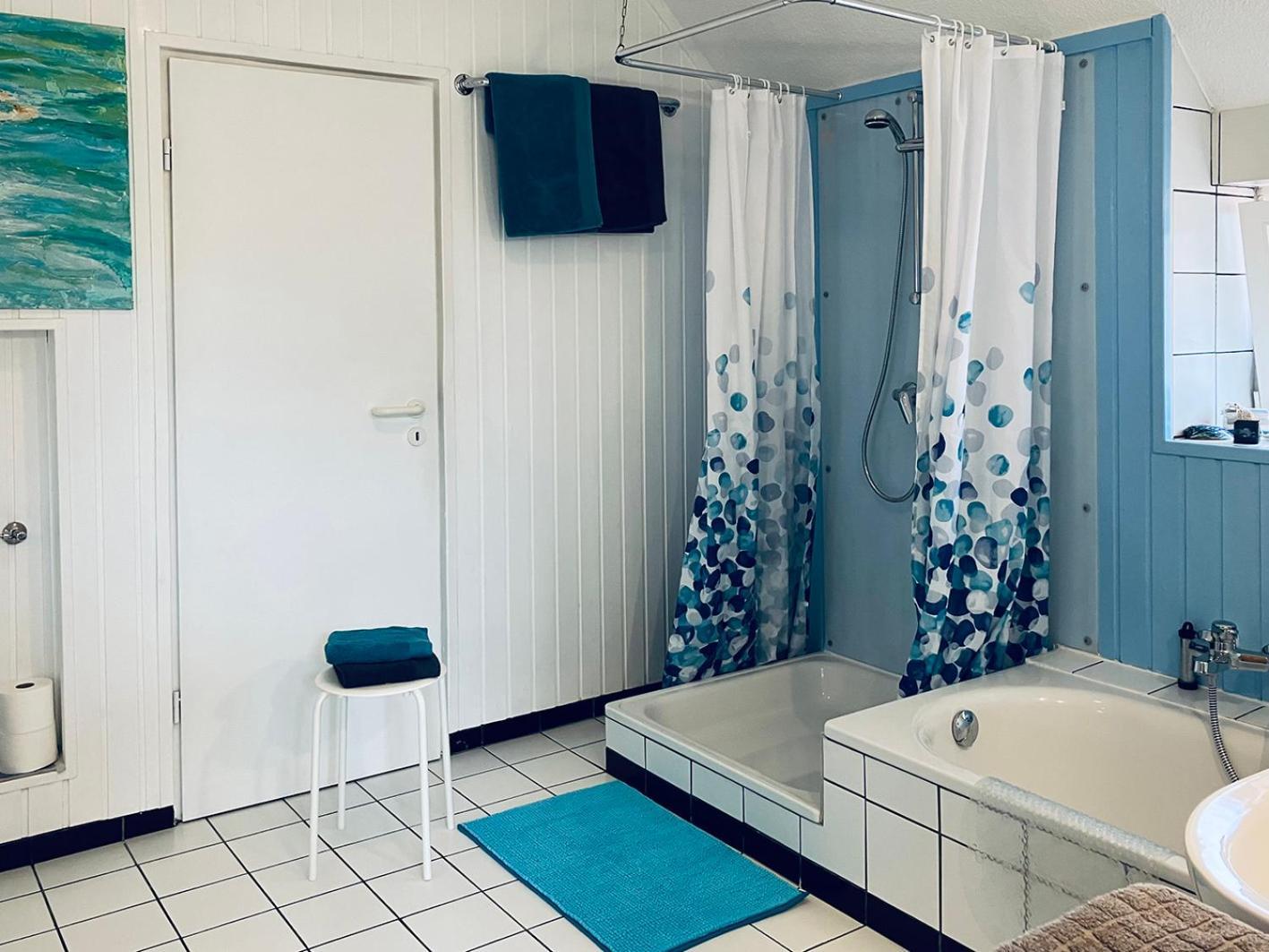 Ferienapartment Kastanje Gross Ippener エクステリア 写真